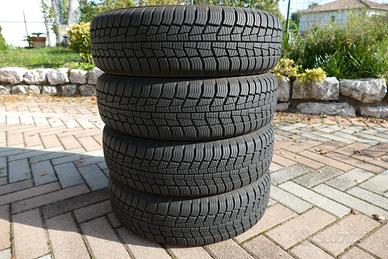 gomme invernali Viking 155\65\14 al 80%