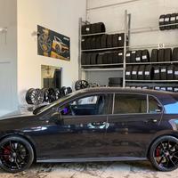 Cerchi NUOVI Volkswagen Golf GTI raggio 19 cod.847