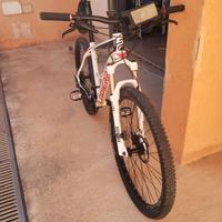 Mountain Bike Lapierre Prorace - buone Condizioni