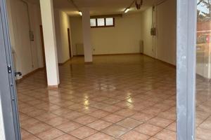 CECINA CENTRO NUOVO IMMOBILE COMMERCIALE 100 mq