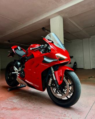 Panigale V4 DA VETRINA!