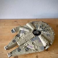 Star Wars MIllenium falcon Lewis galoob toys 1995