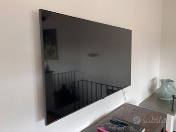Samsung 50” 4K UE50AU7170U Come nuovo + Staffa