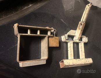 2 bloccapedali per auto