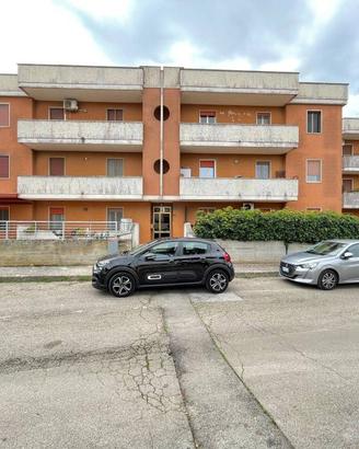 Appartamento di 152 m² con 5 locali e box auto a C