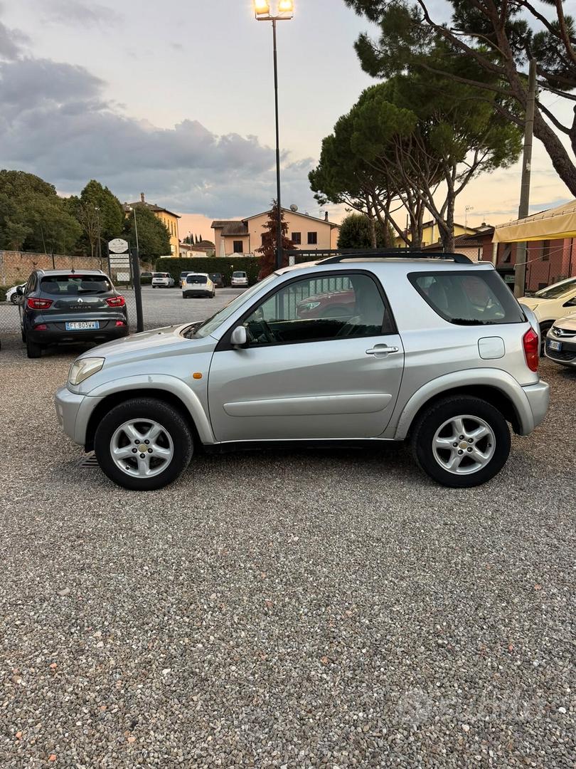 Toyota Rav4 2003 photo 5