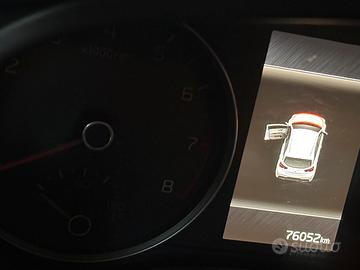 Kia rio benzina incidentata