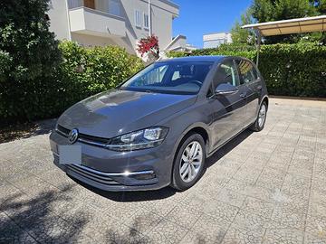Volkswagen Golf VII 1.6 business