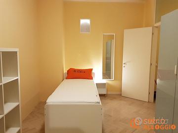 BS-3302 Camera singola all-inclusive a Brescia