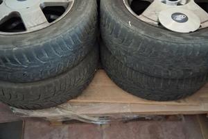  ford, cerchi in lega più  gomme 