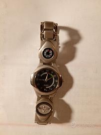 orologio con bussola 