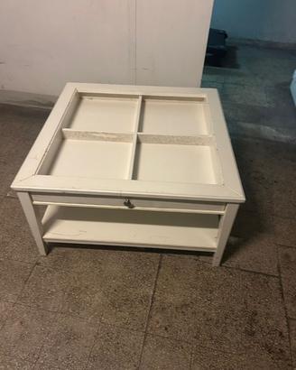 Tavolino basso porta oggetti ikea