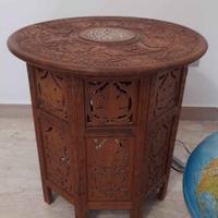 tavolino stile etnico