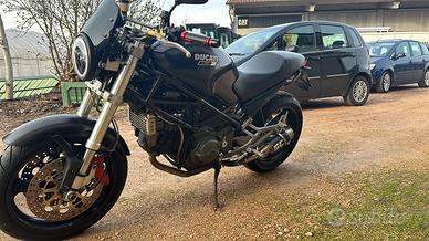 Monster 900 i.e 2000