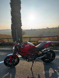Ducati monster 696 A2