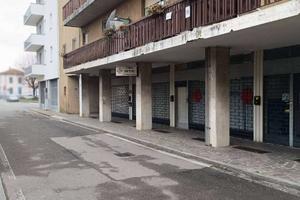 LOCALE COMMERCIALE A DALMINE