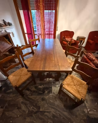 Tavolo tipo fratino