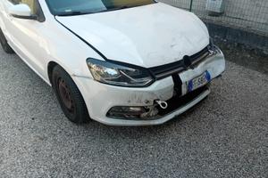 Auto Polo incidentata ma perfettament funzionante