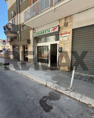 Locale Commerciale - Bari