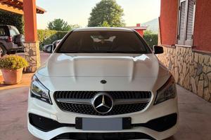 Mercedes-bens cla220