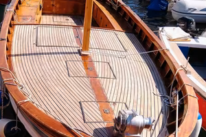 GOZZO IN LEGNO