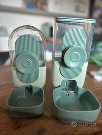 Distributore automatico di cibo e acqua per Gabbia