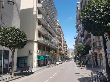 3 LOCALI A NOCERA INFERIORE