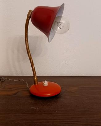 Lampada anni 60 da tavolo o scrivania 