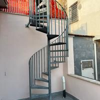 Scala a chicciola in ferro 320 cm