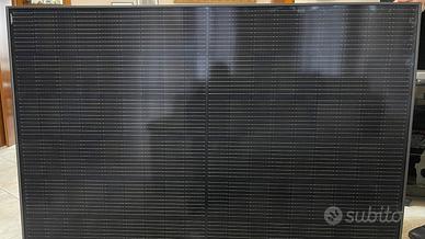 Kit fotovoltaico da balcone plug & play