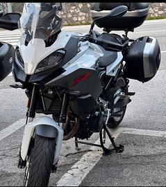 Moto BMW F900 xr km 17.500 Full opnional