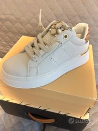 Scarpe prima classe