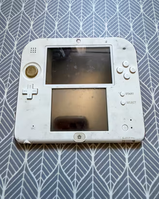 Nintendo 2DS console