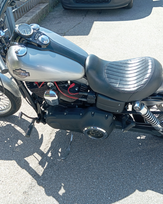 Harley Davidson street bob 1584