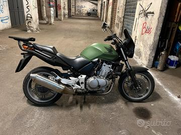 Honda cbf 500