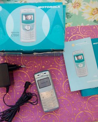 SU ME VINTAGE CELLULARE CLASSICO MOTOROLA C 550