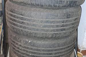 Pneumatici + cerchi lega 16 pollici Renault