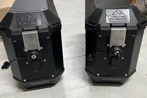 Valigie Givi Trekker 36 litri