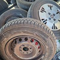 Gomme con cerchioni Panda 2009