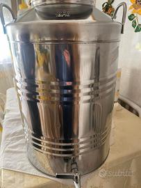 n. 2 contenitori per olio