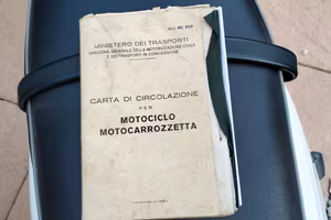 vespa primavera 125