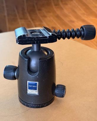 Testa a sfera Gitzo G1377M con attacco Gitzo G1387