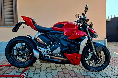 Ducati Streetfighter V2 2022
