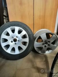 n 2 cerchi Audi  uno con pneumatico 205/55 r16
