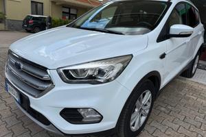 Ford Kuga 1.5 TDCI 120 CV S&S 2WD Powershift Busin