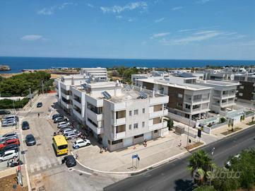 3 LOCALI A POLIGNANO A MARE