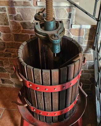 Torchio vino
