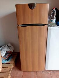 Frigo con freezer INDESIT