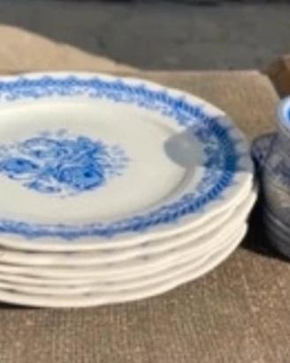 Piatti e porta zucchero/sale