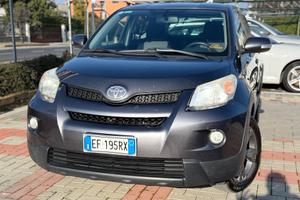Toyota Urban Cruiser 1.4 D-4D AWD Sol